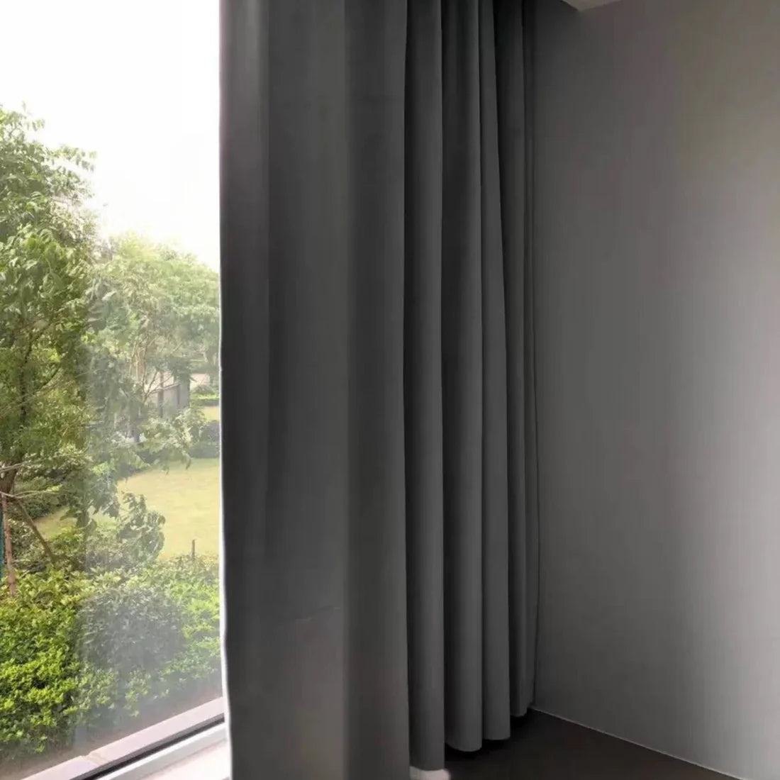 Soundproof Curtain for Acoustic Sound Dampening and Absorbing